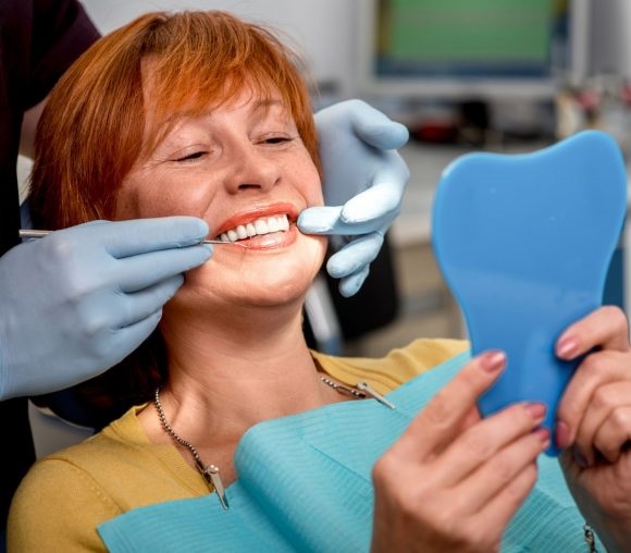What are Dentures and What are the benefits of dentures?