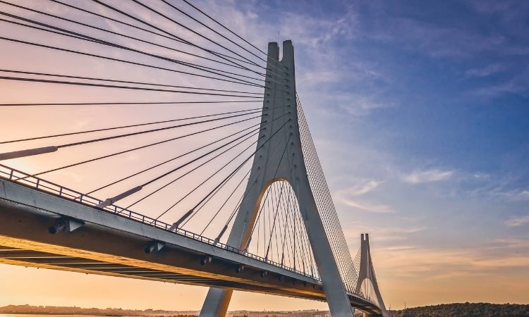 Why Everyone Should Learn Online During The Coronavirus Epidemic