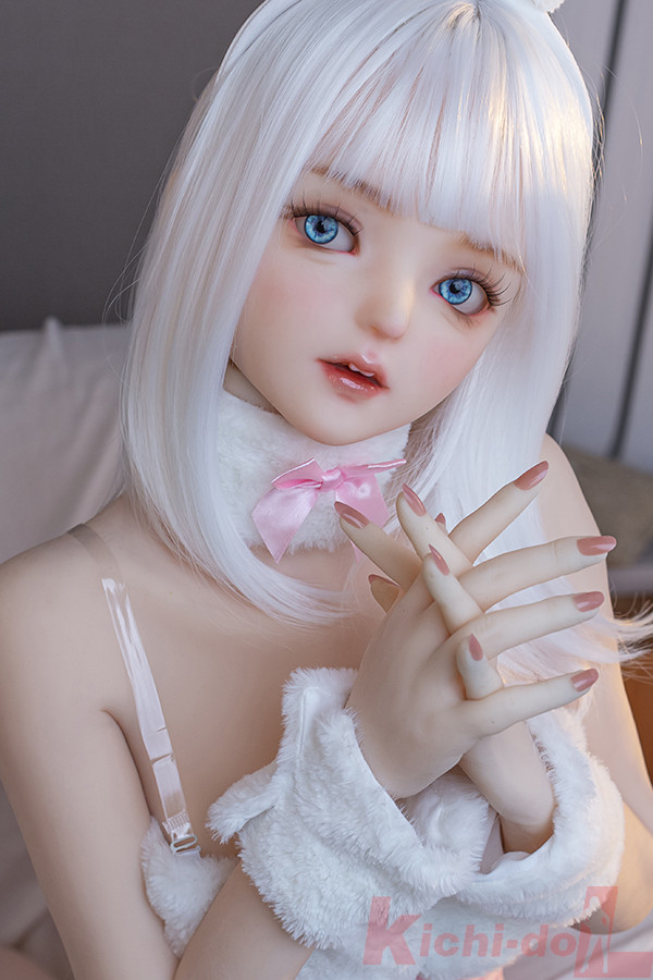 Do you feel that love doll is real?