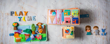 Our favorites: 5 Montessori toys to promote fine motor skills