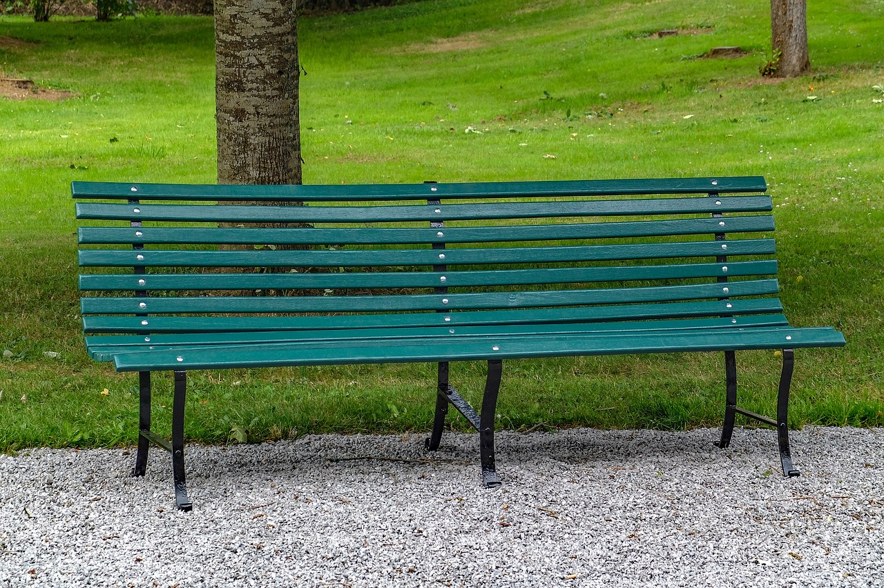 Perfect Blend Of Form And Function: Discovering Bench Seating