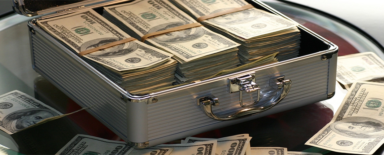 Top Things to Consider Before Hiring a Small Business Debt Collection Agency