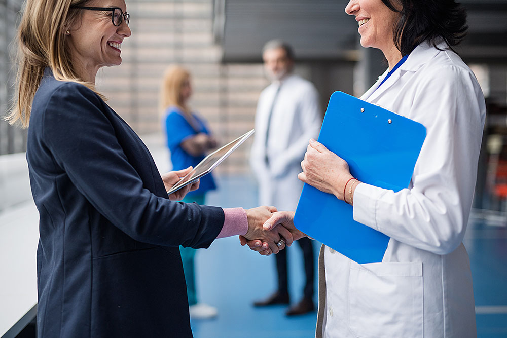 How can recruitment specialists help the staffing needs of healthcare organizations?