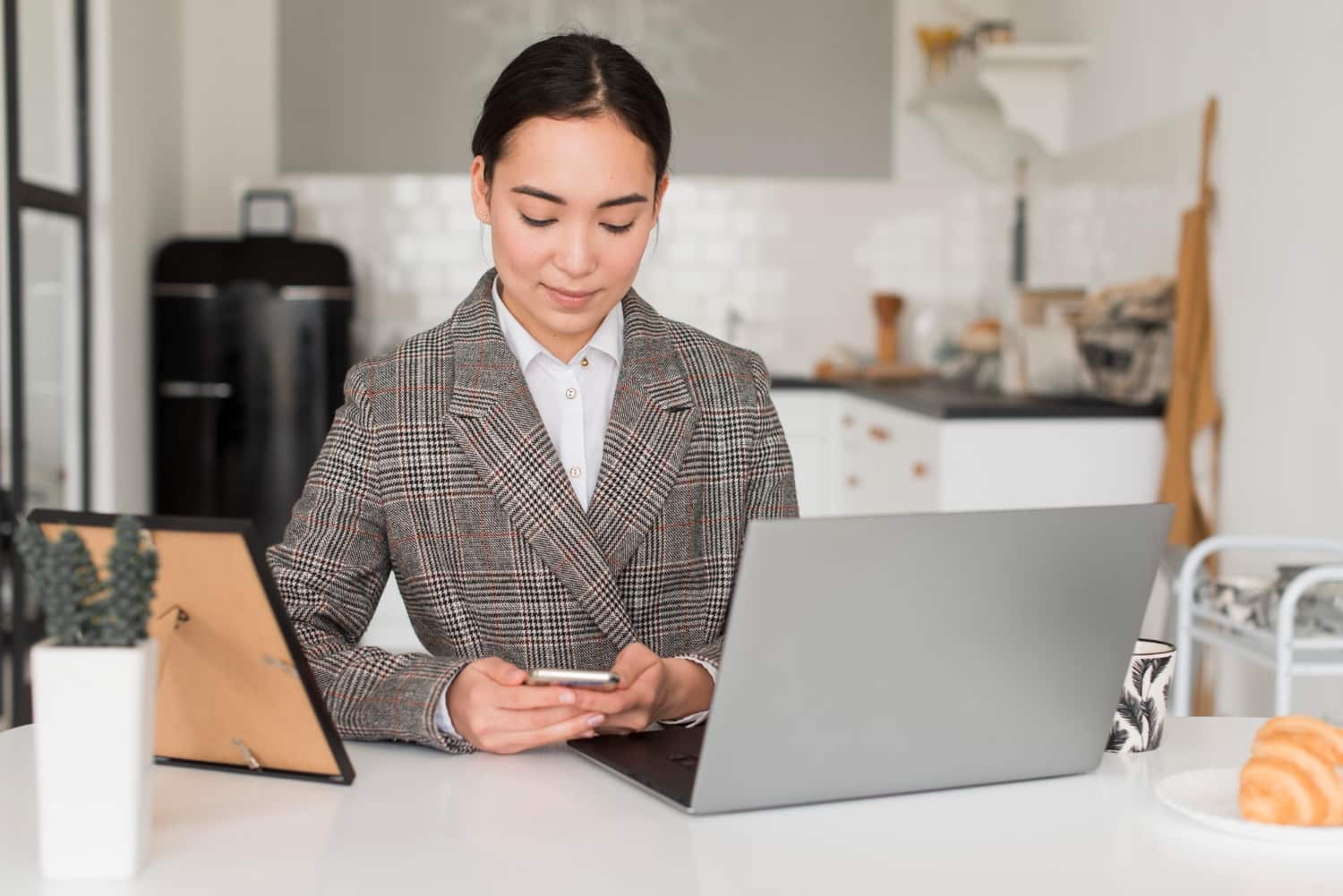 Virtual Legal Assistants: the what, the who, and the why