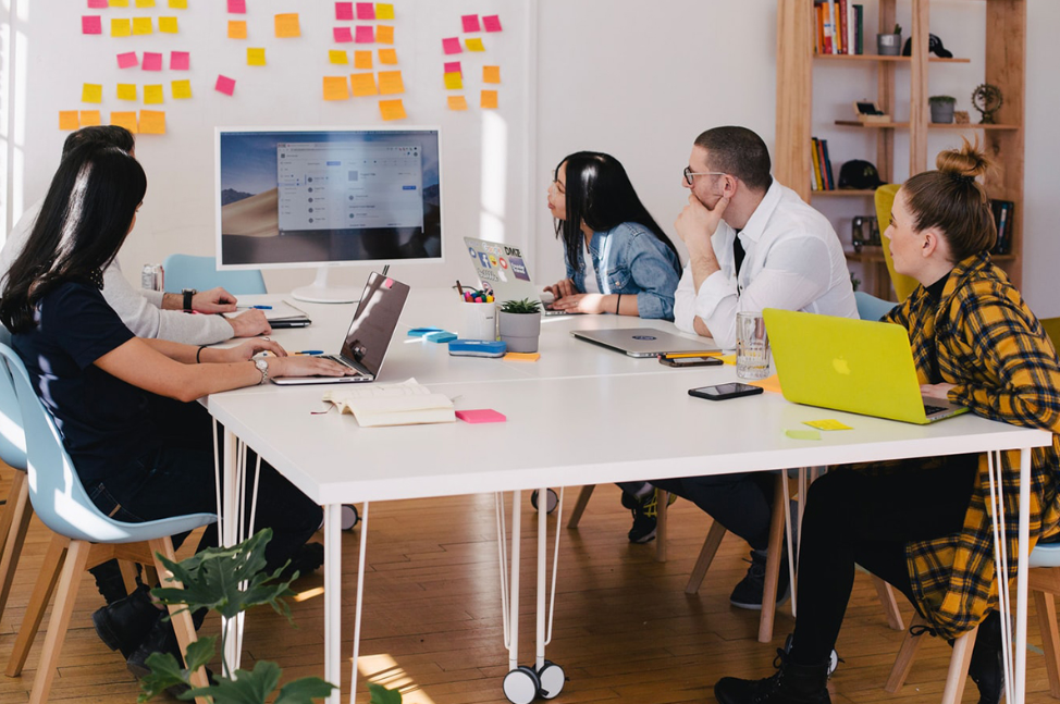 Top Things to Consider While Hiring Graphic Designers in Brisbane