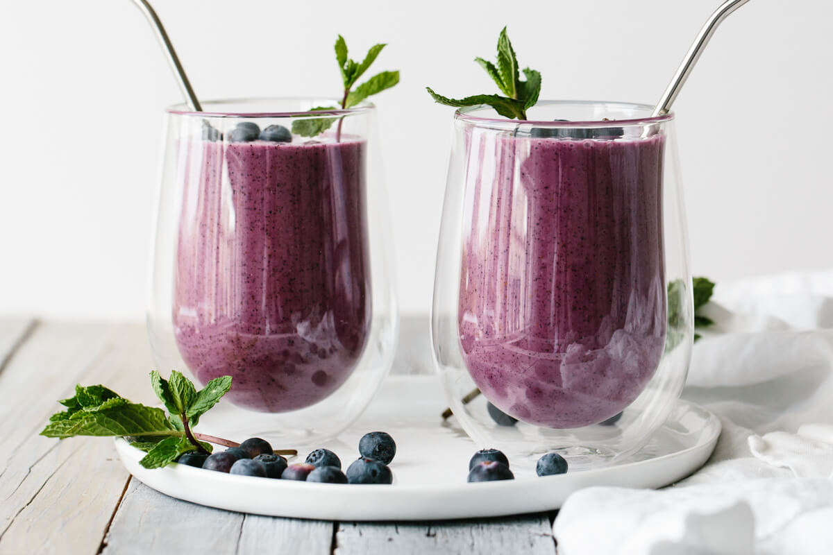 Blueberry smoothie