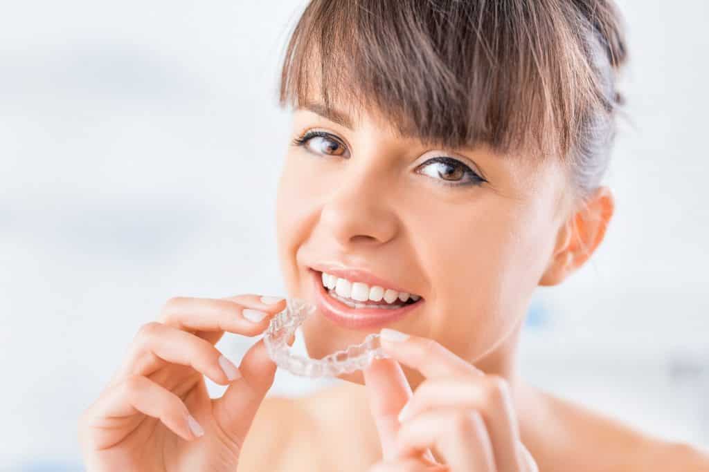 Advantages Of Invisalign in Lake Forest