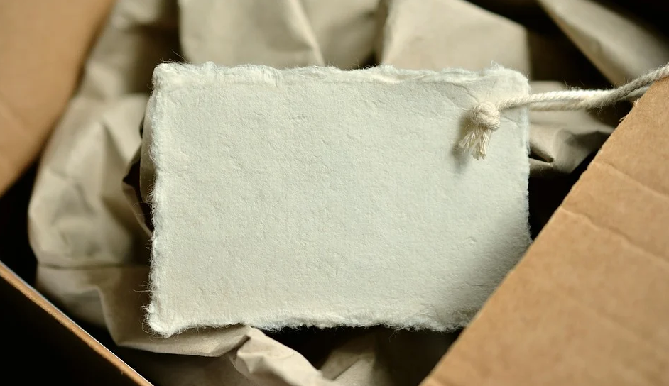 Cardboard Packaging and Moving Boxes