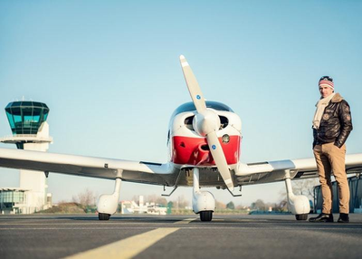 Fly high with more cheap and cheerful jets: JetSmarter app clone