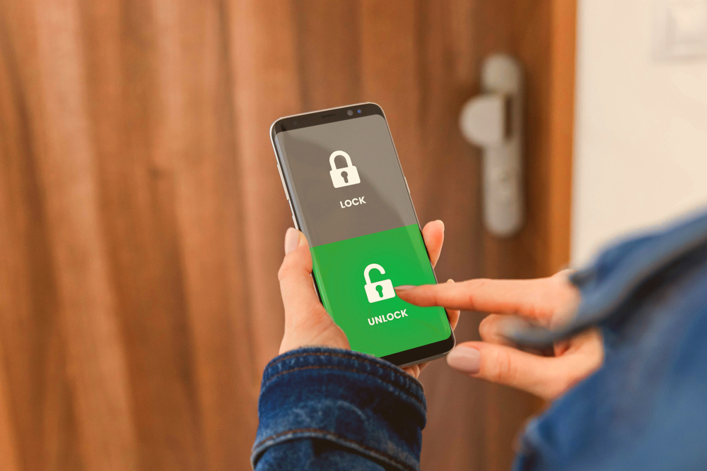 Keep Your Photos With a Finger App Lock