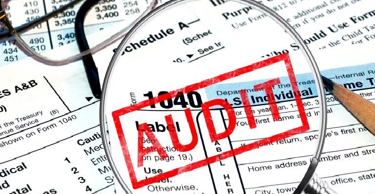 5 TOP REASONS WHY IRS WILL AUDIT YOU