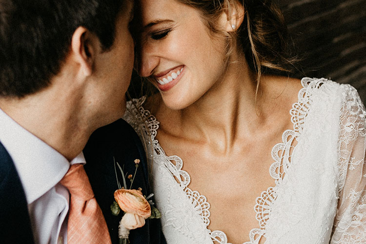 How Does A Traditional Wedding Photography Differs from Modern Photography Durban