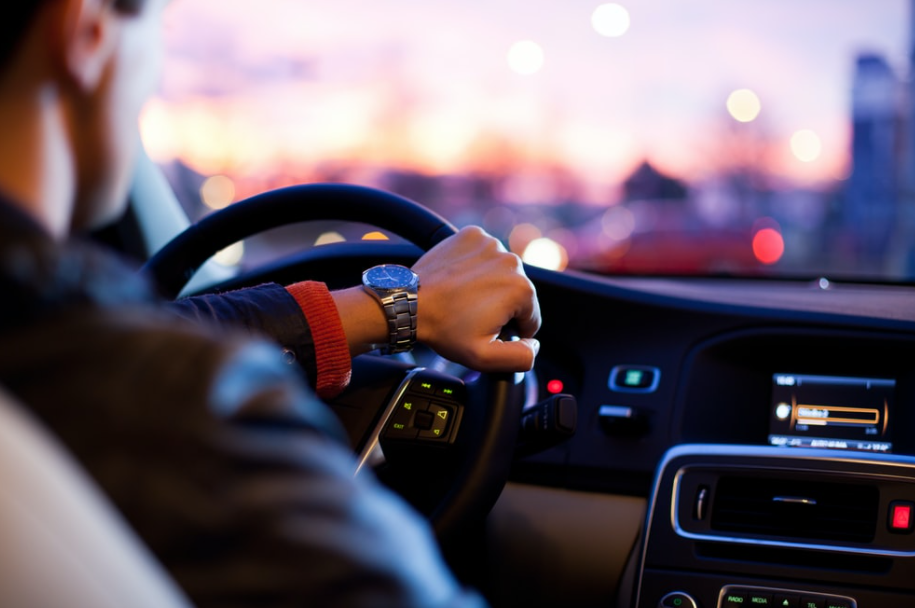 10 Critical Tips for Driving in the Rain