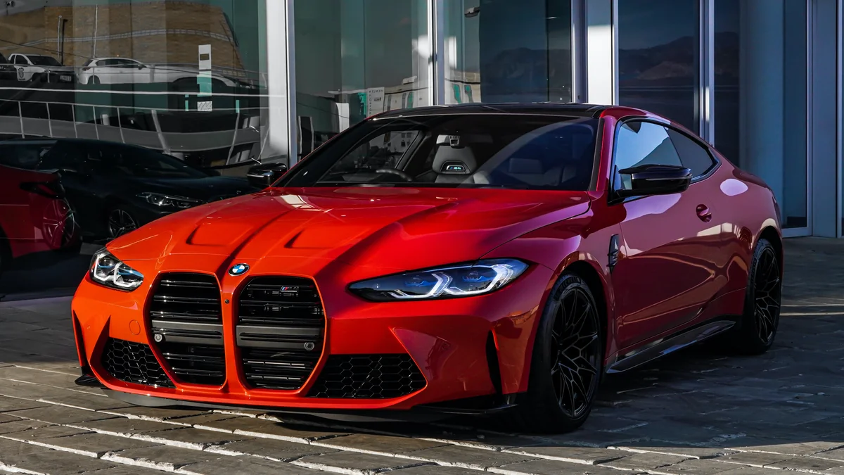 Top 10 electric long-distance cars in the world in 2021