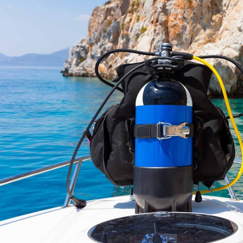 Recreational Scuba Diving Equipment Market Trends, Share & Forecast Report to 2030