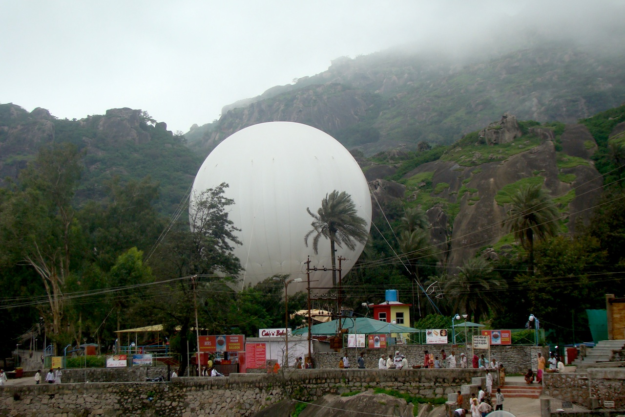 Enjoy the trip of Udaipur to Mount abu with Udaipur taxi service