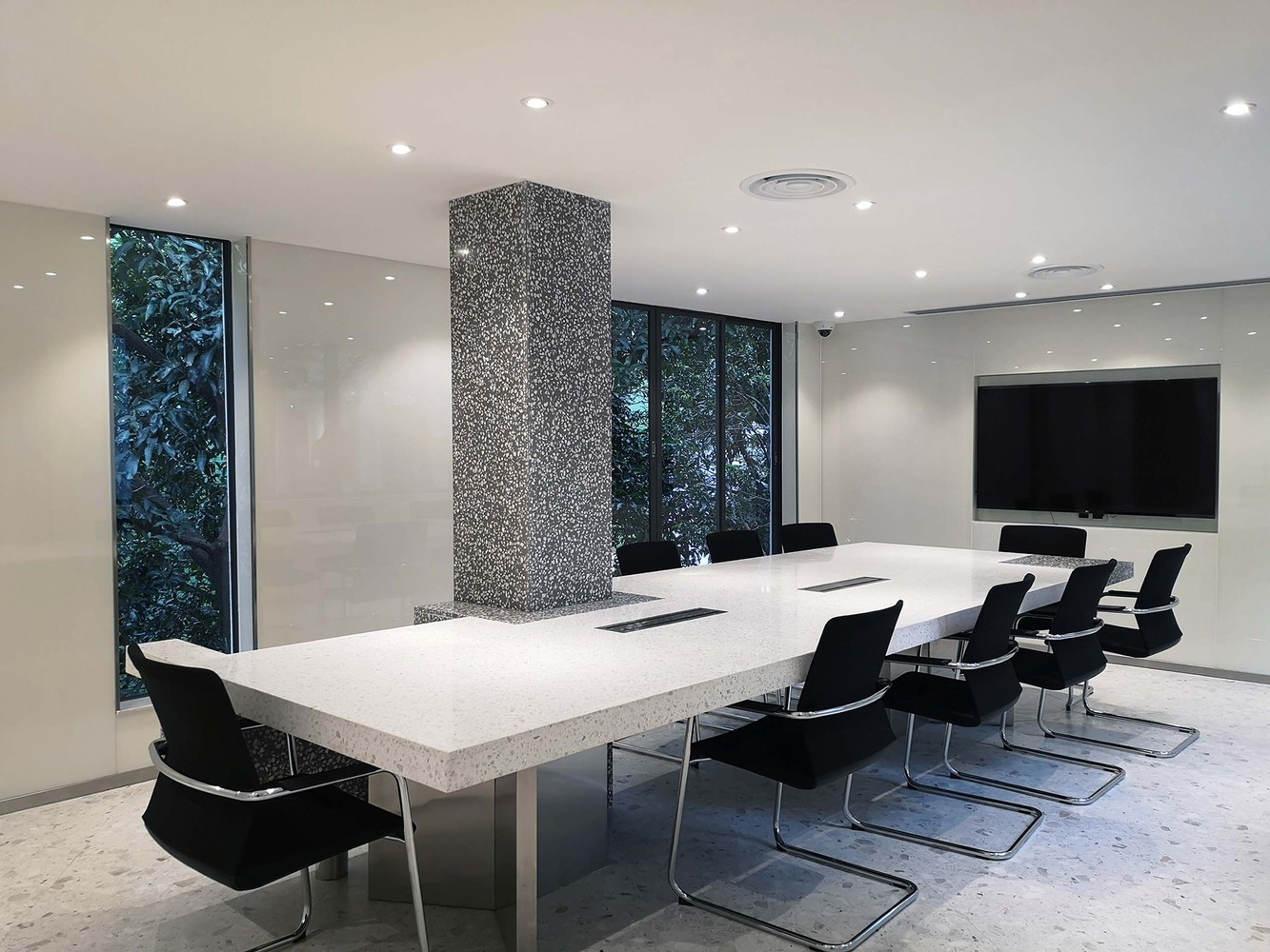 Vendor Sandal Custom Slip On