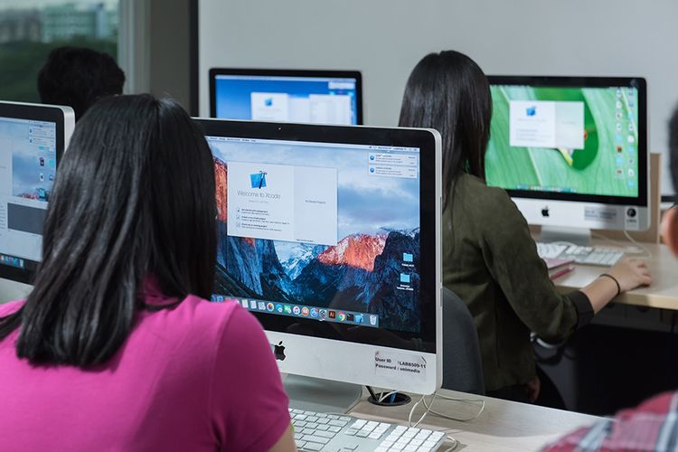 Pengaruh dan Manfaat Komputer bagi Anak