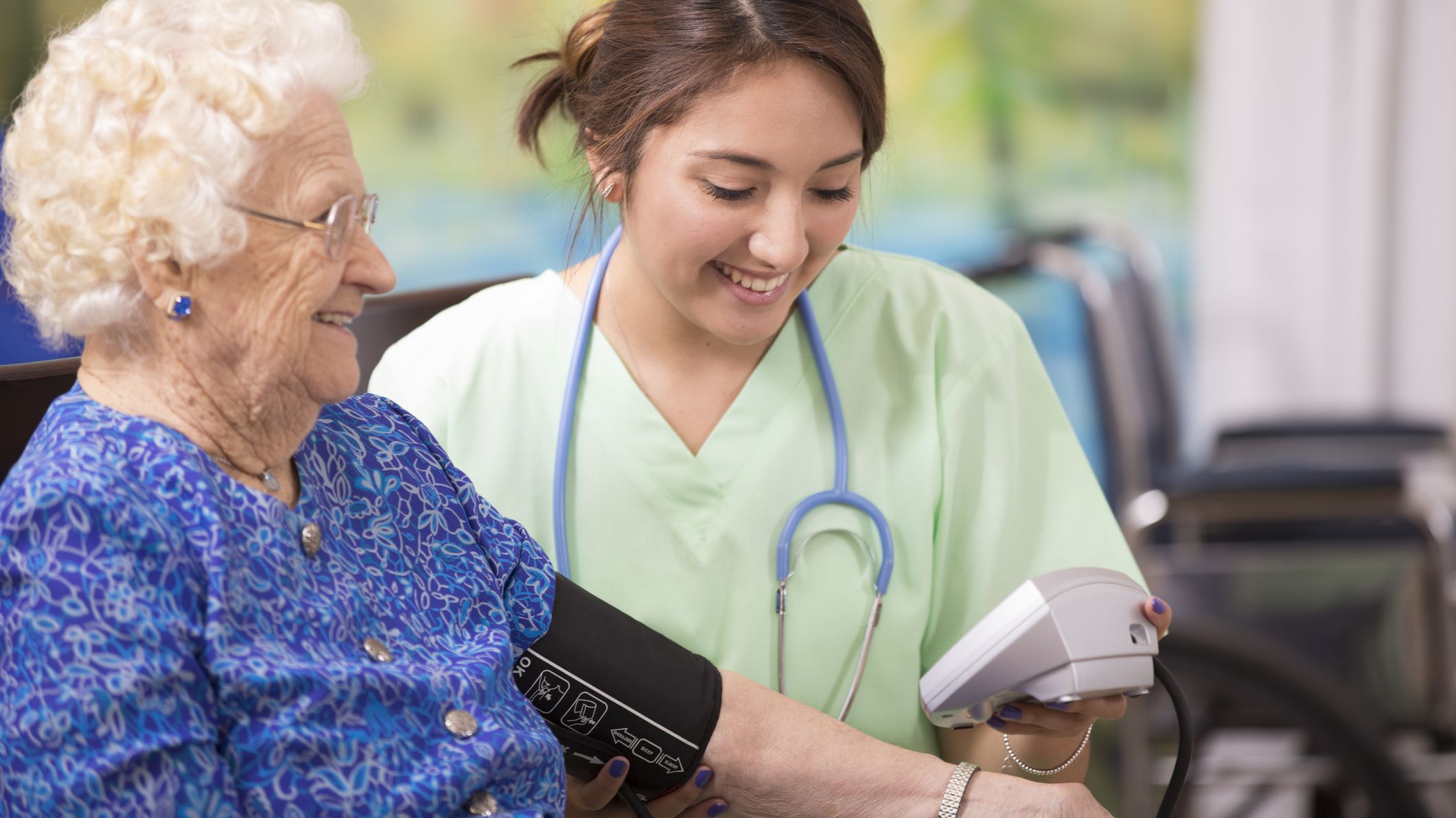 Benefits of Home Care For the Elderly | Retire Ease