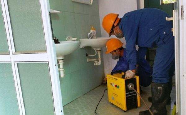 Thông tắc cống tại Mễ Trì không đục phá