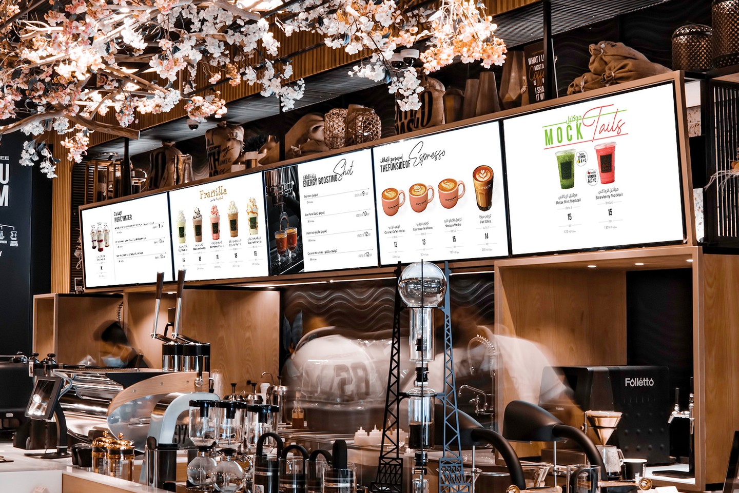 The 10 Benefits of Installing a Digital Video Wall in Your Restaurant