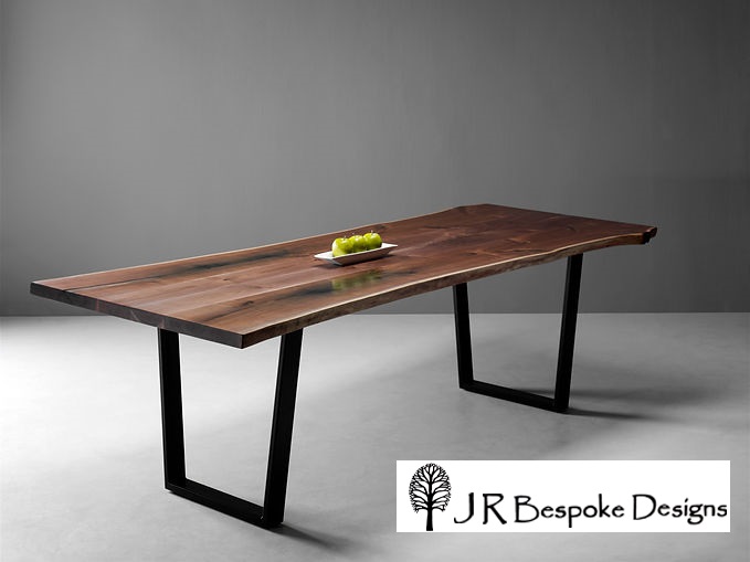 Walnut Dining Table – The Perfect Addition to Your Home
