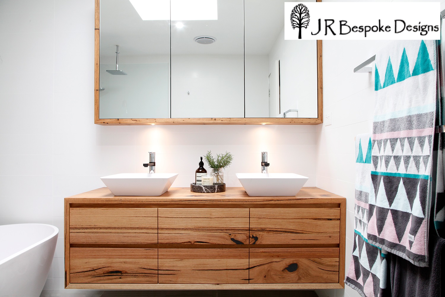 What Unparalleled Advantages Come With Having A Custom Timber Vanity?