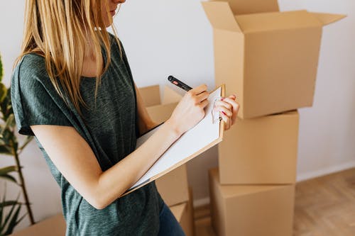 Framework for Choosing a Moving and Storage Company