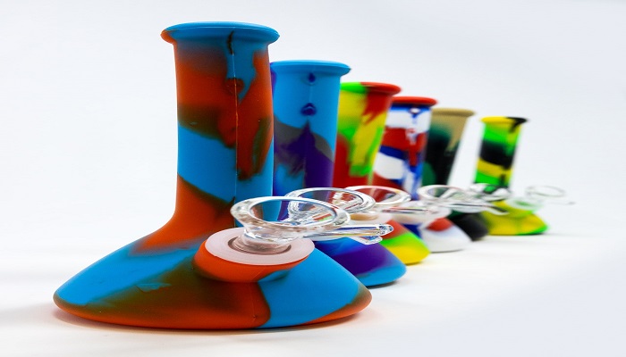 Variety of Shapes and Sizes Bongs Come with