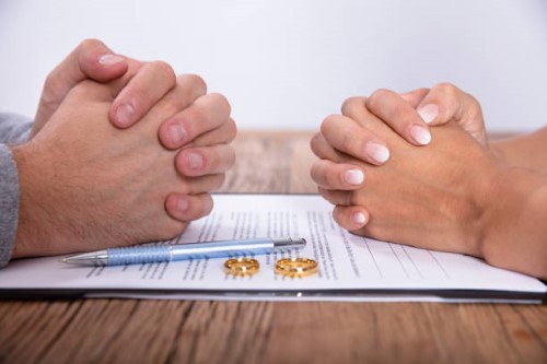 How To Choose The Right Divorce Attorney
