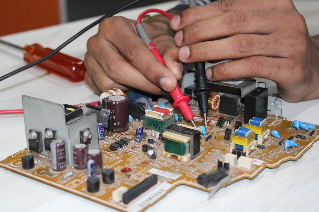 How To Solve The Laptop 5 Beep Problem? How To Find The Error In The Laptop Circuit?