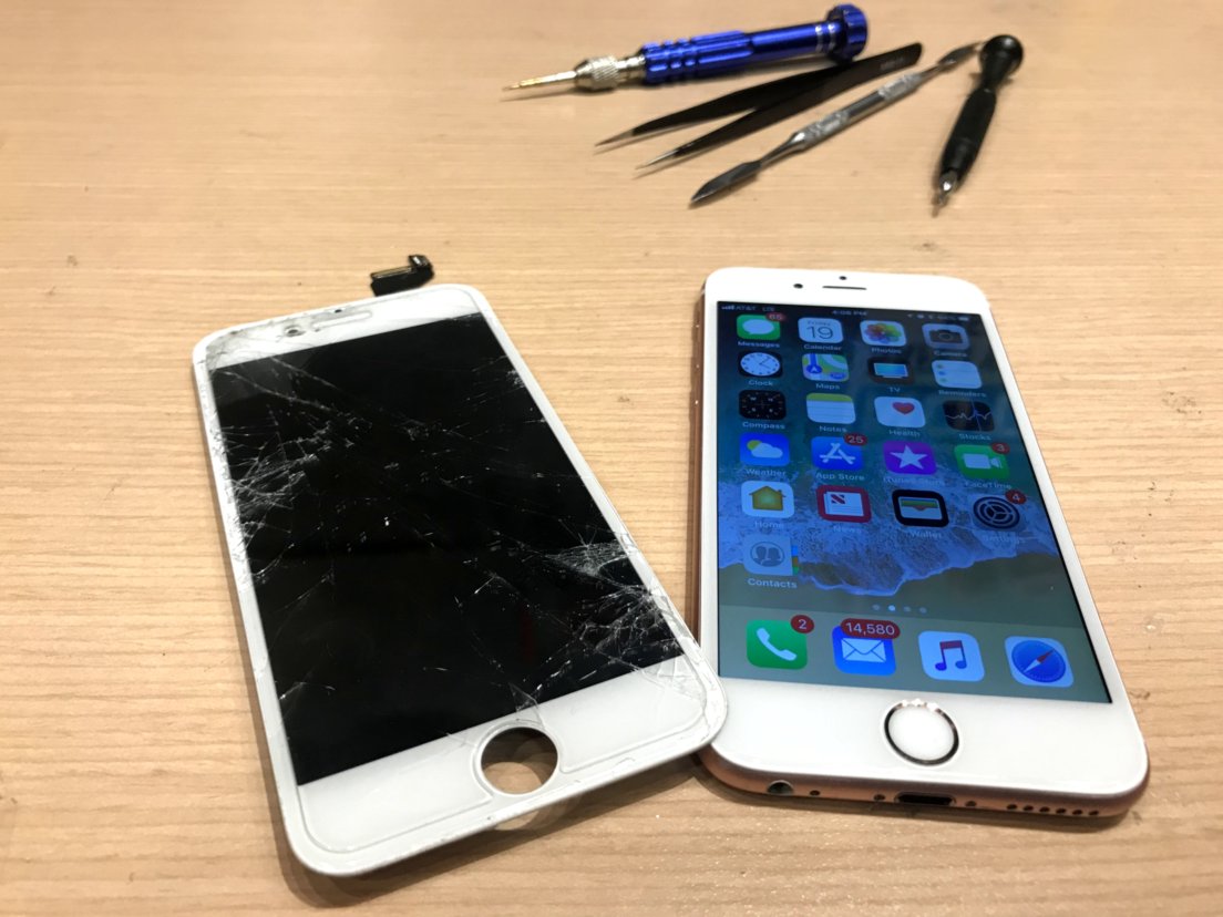 Fix cracked screen of iPhone in Atlanta