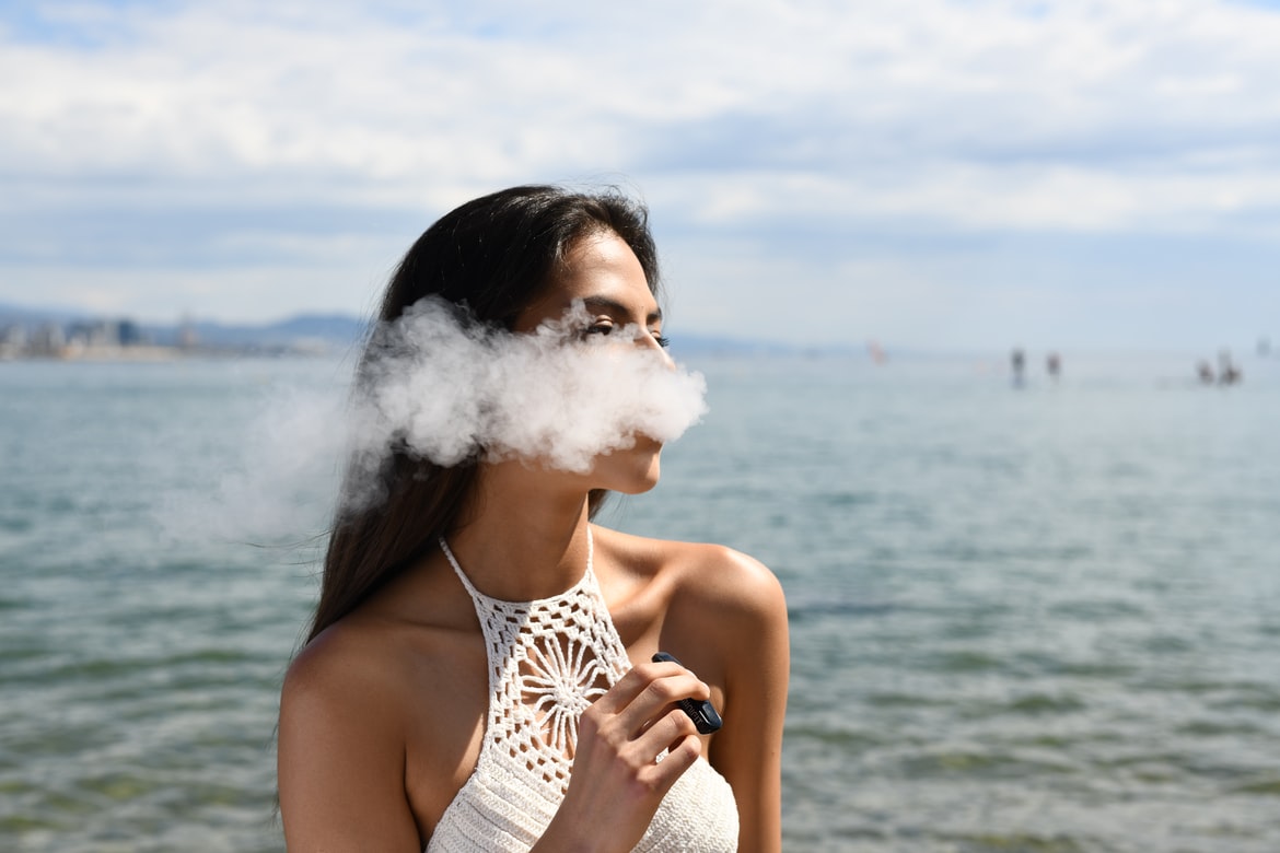 A Step-By-Step Guide to Create Large Clouds of Vapor from Your Vape 