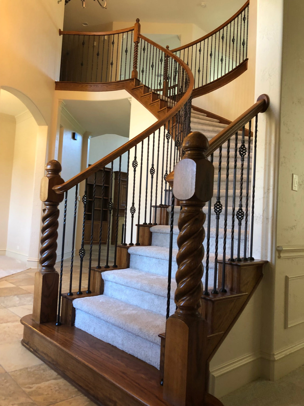 Give a Perfect Feel and Look to Your Place with Right Flooring