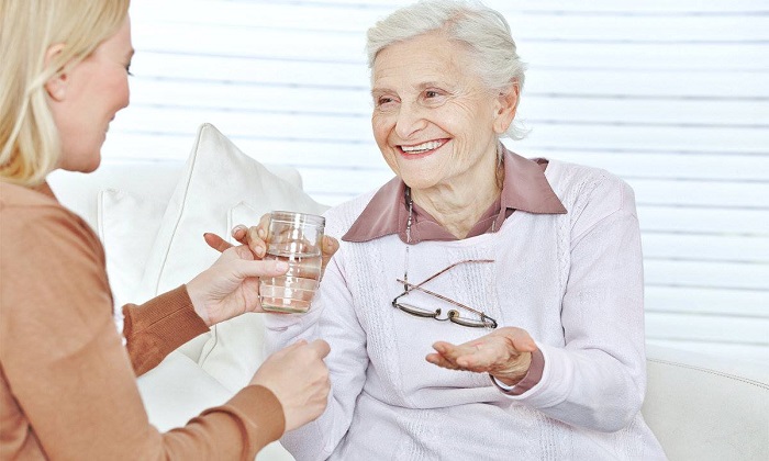 Benefits of Living in a Skilled Nursing Facility for Your Loved One