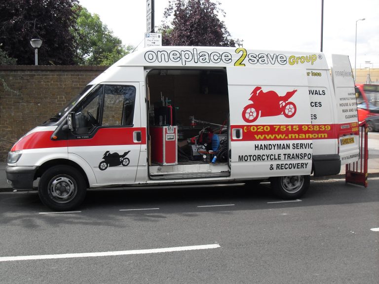Have the Hassle Free Removal with the Assistance of Man and Van London