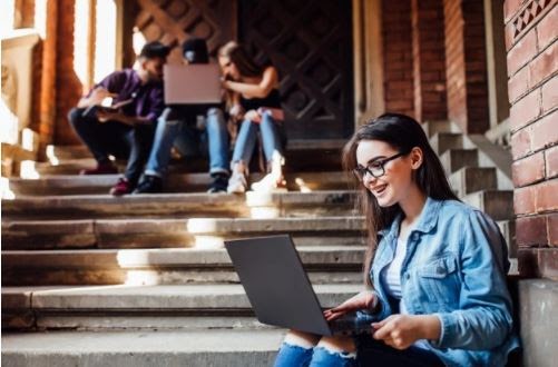 Hiring Fresh Graduates: Things Companies Must Consider