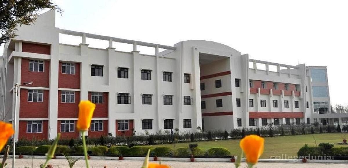 Top 5 Reasons Why You Should Study a BBA Degree in 2022