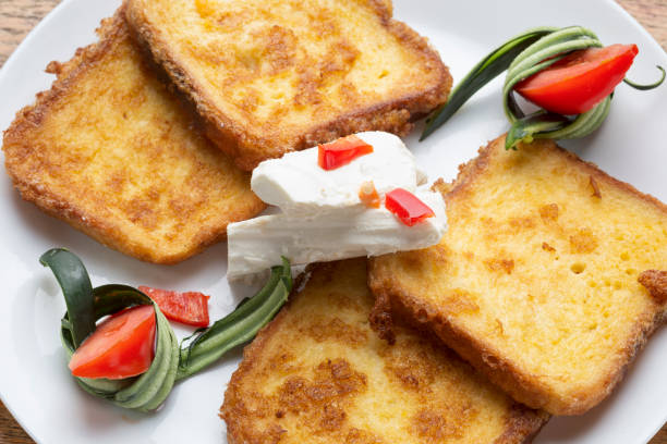 SPICY EGG BREAD TOAST