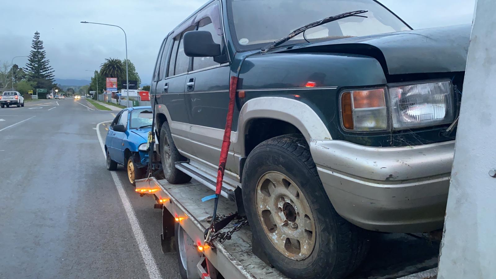 Should I sell my vehicle to car wreckers in Auckland?