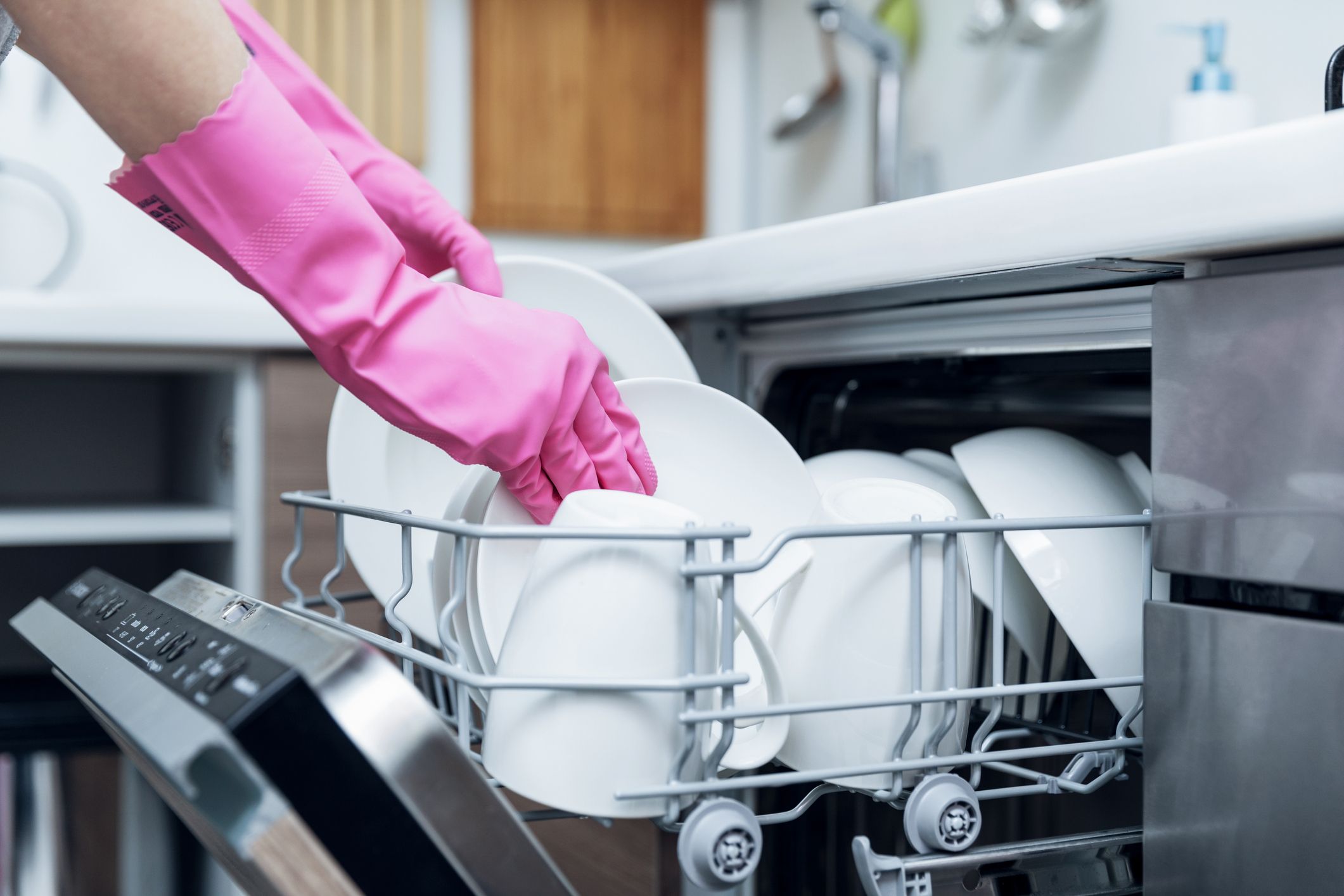 How To Clean Your Dishwasher in 3 Easy Steps