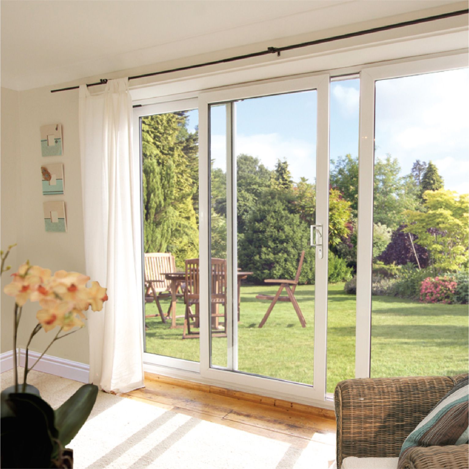 How Sliding Doors Enhance Home Aesthetics and Functionality?