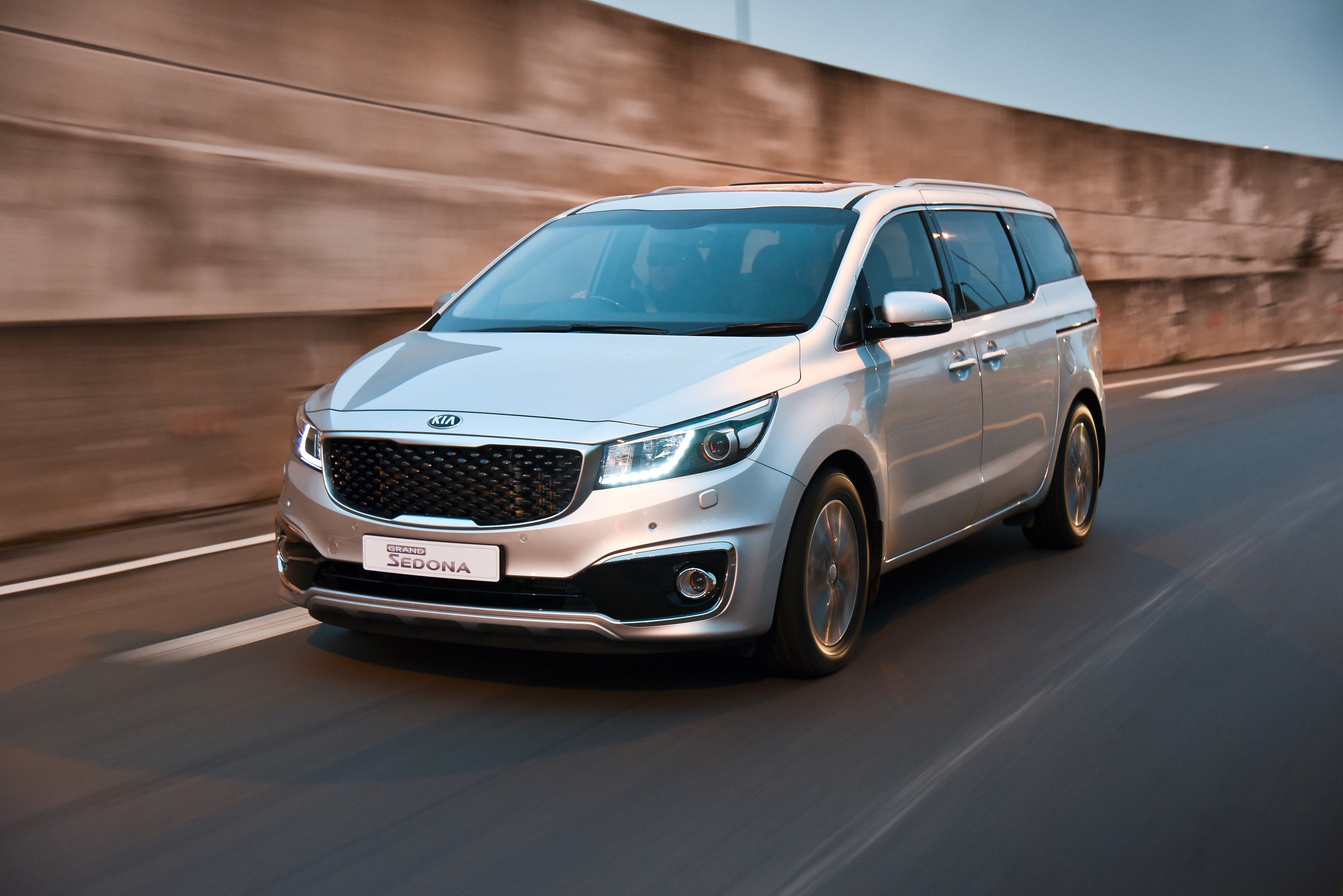 Top 5 Tips for Choosing the Best Kia Service Centre
