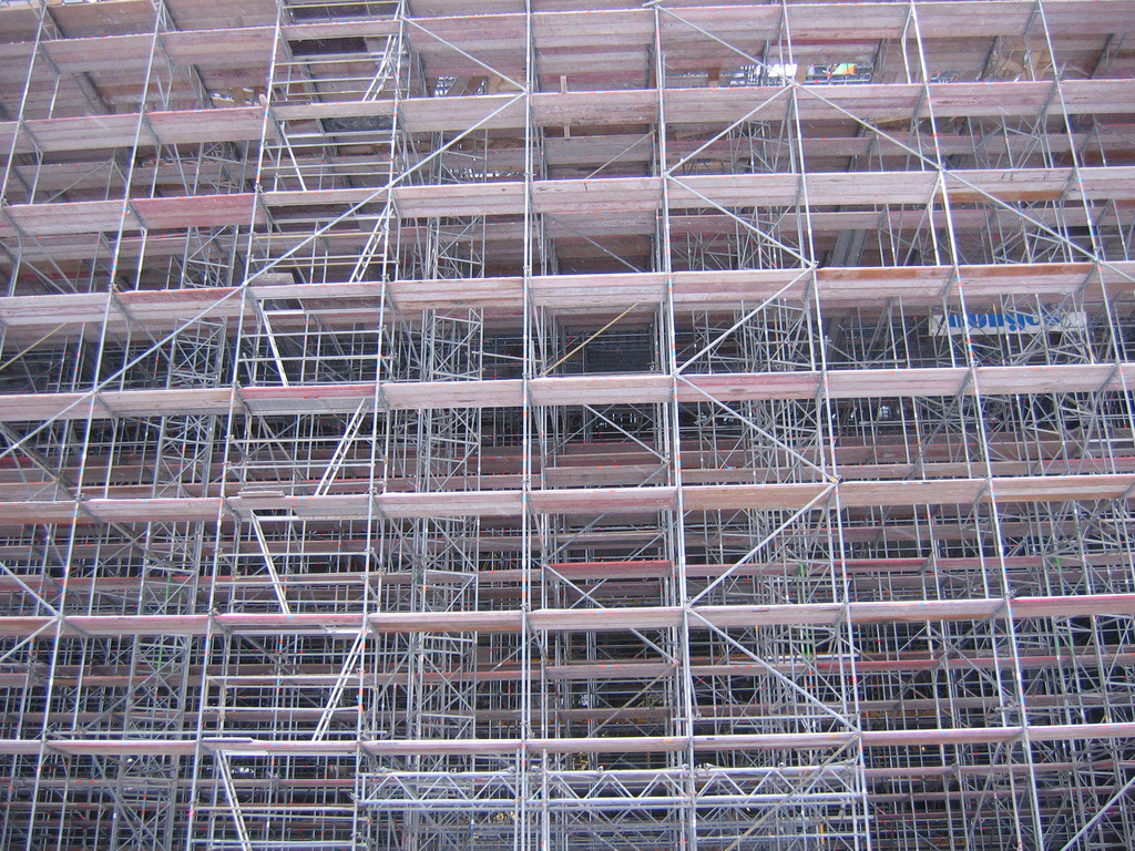 Hire Scaffolding Contractors In Abu Dhabi For Your Building Project