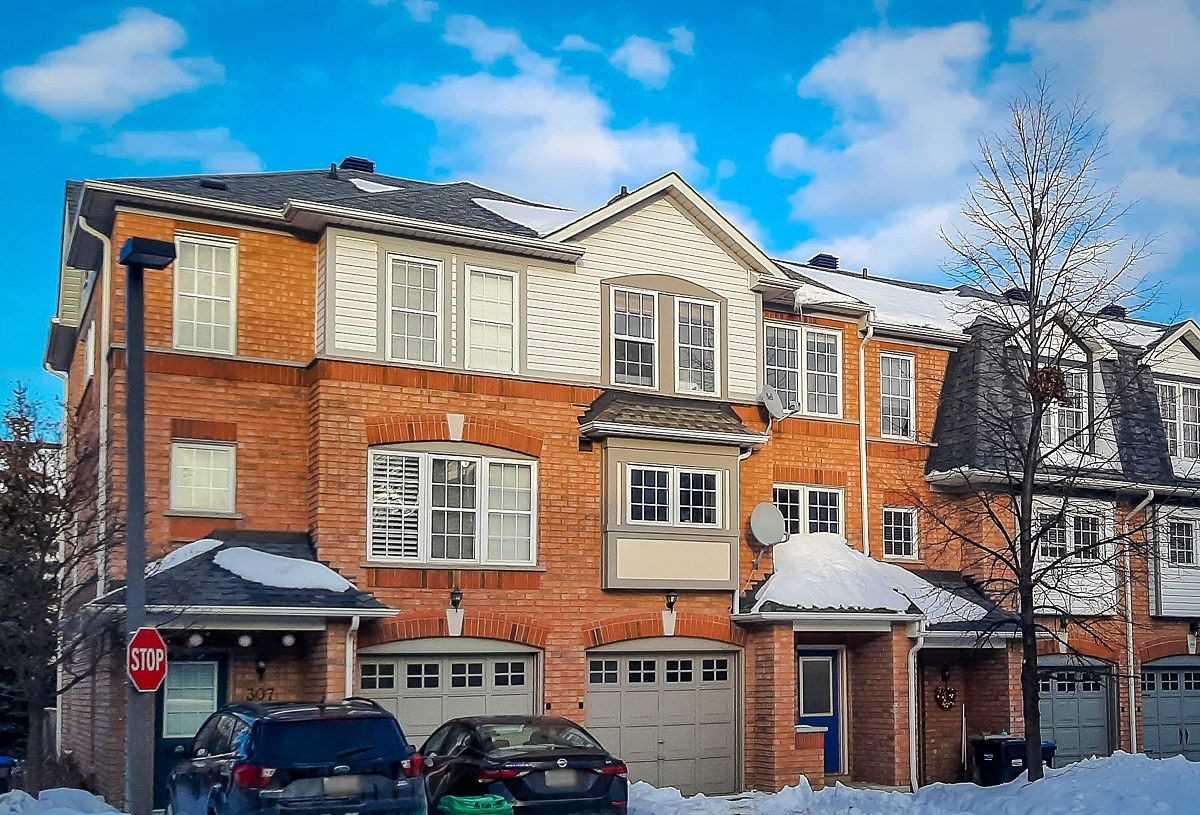 for sale houses in mississauga
