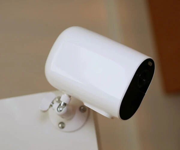  Necessary Steps about Troubleshooting Arlo Essential Spotlight Camera 