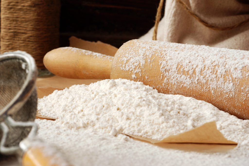Flour Market Segment Analysis by Distribution Channel