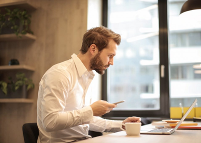 11 exercises to do at your office desk
