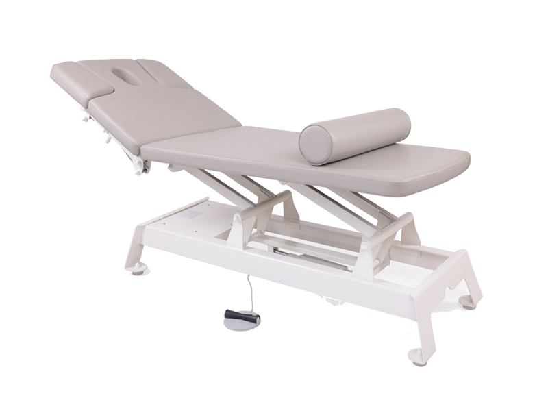 Why Does a Doctor Need a Professional Exam Table?