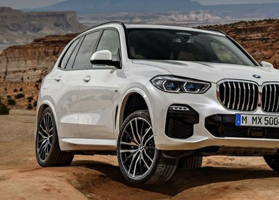 Fourth-generation BMW X5 revealed